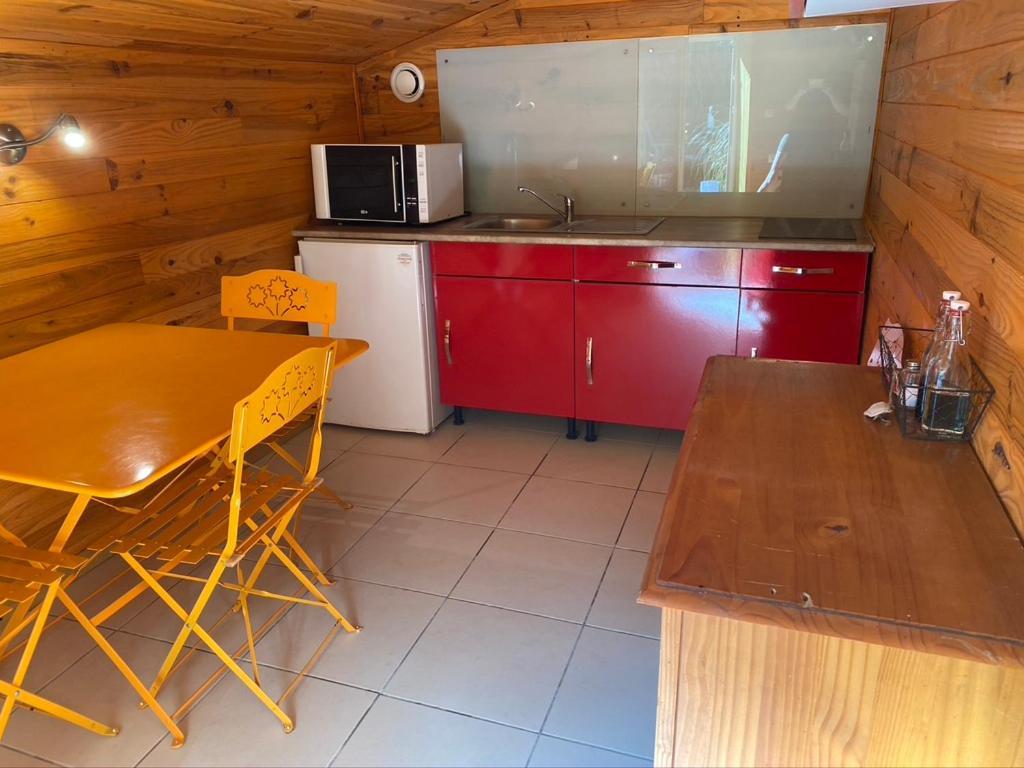 Le Pressoir - Gîtes et meublés de tourisme - 2 étoiles Dolus-d'Oléron Chambre photo