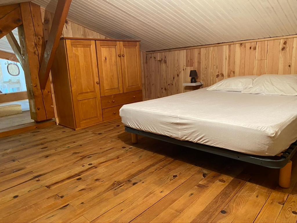 Le Pressoir - Gîtes et meublés de tourisme - 2 étoiles Dolus-d'Oléron Chambre photo